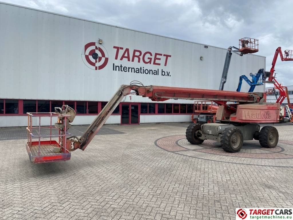 Haulotte HT23RTJ Telescopic 4x4x4 Diesel Boom Lift 2260cm - Telescoophoogwerker: afbeelding 1 Haulotte HT23RTJ Telescopic 4x4x4 Diesel Boom Lift 2260cm - Telescoophoogwerker: afbeelding 1