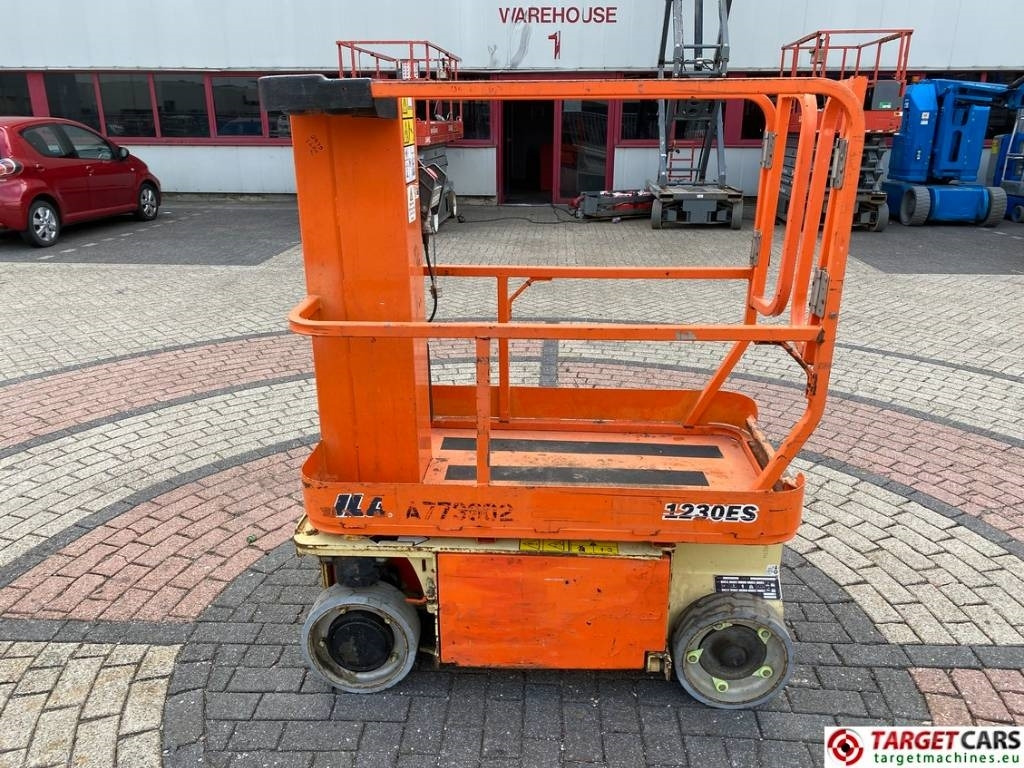 JLG 1230ES Electric Vertical Mast Work Lift 566cm - Verticale masthoogwerker: afbeelding 5 JLG 1230ES Electric Vertical Mast Work Lift 566cm - Verticale masthoogwerker: afbeelding 5