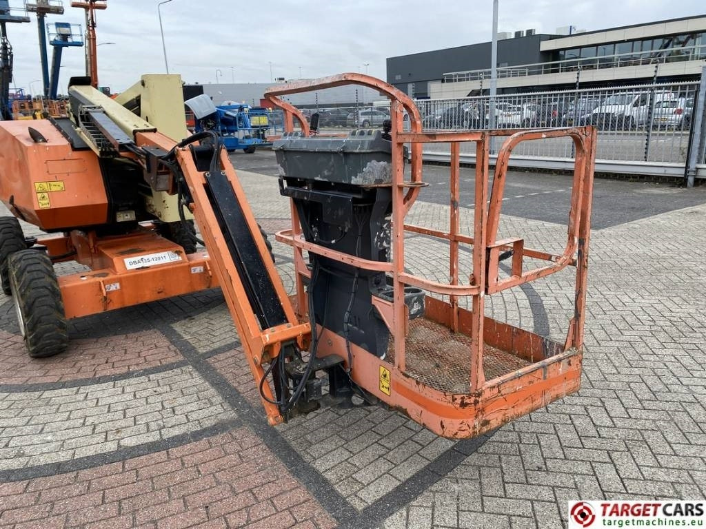 Leasing JLG 340AJ Articulated 4x4 Diesel Boom Work Lift 1233cm  JLG 340AJ Articulated 4x4 Diesel Boom Work Lift 1233cm: afbeelding 19