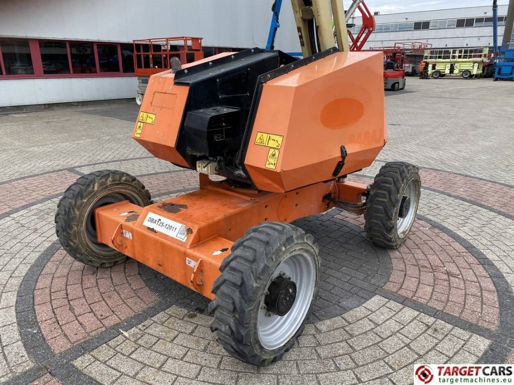 Leasing JLG 340AJ Articulated 4x4 Diesel Boom Work Lift 1233cm  JLG 340AJ Articulated 4x4 Diesel Boom Work Lift 1233cm: afbeelding 28