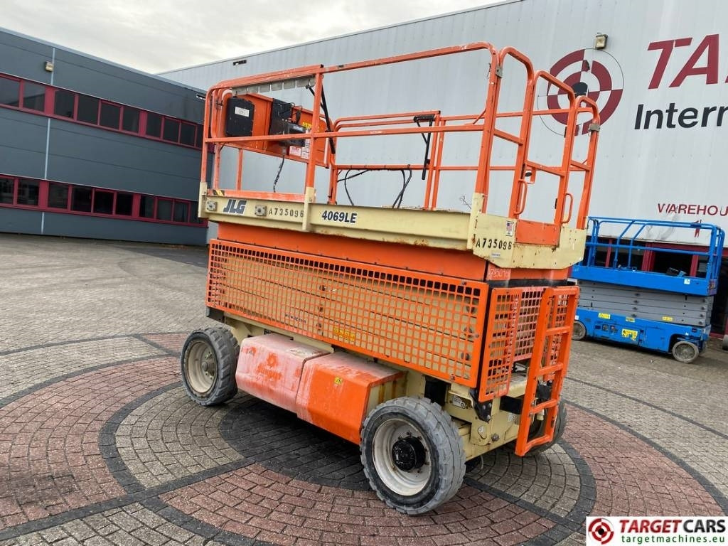 JLG 4069LE Electric Scissor Work Lift 1419cm - Schaarlift: afbeelding 4 JLG 4069LE Electric Scissor Work Lift 1419cm - Schaarlift: afbeelding 4