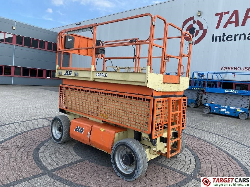JLG 4069LE Electric Scissor Work Lift 1419cm - Schaarlift: afbeelding 4 JLG 4069LE Electric Scissor Work Lift 1419cm - Schaarlift: afbeelding 4