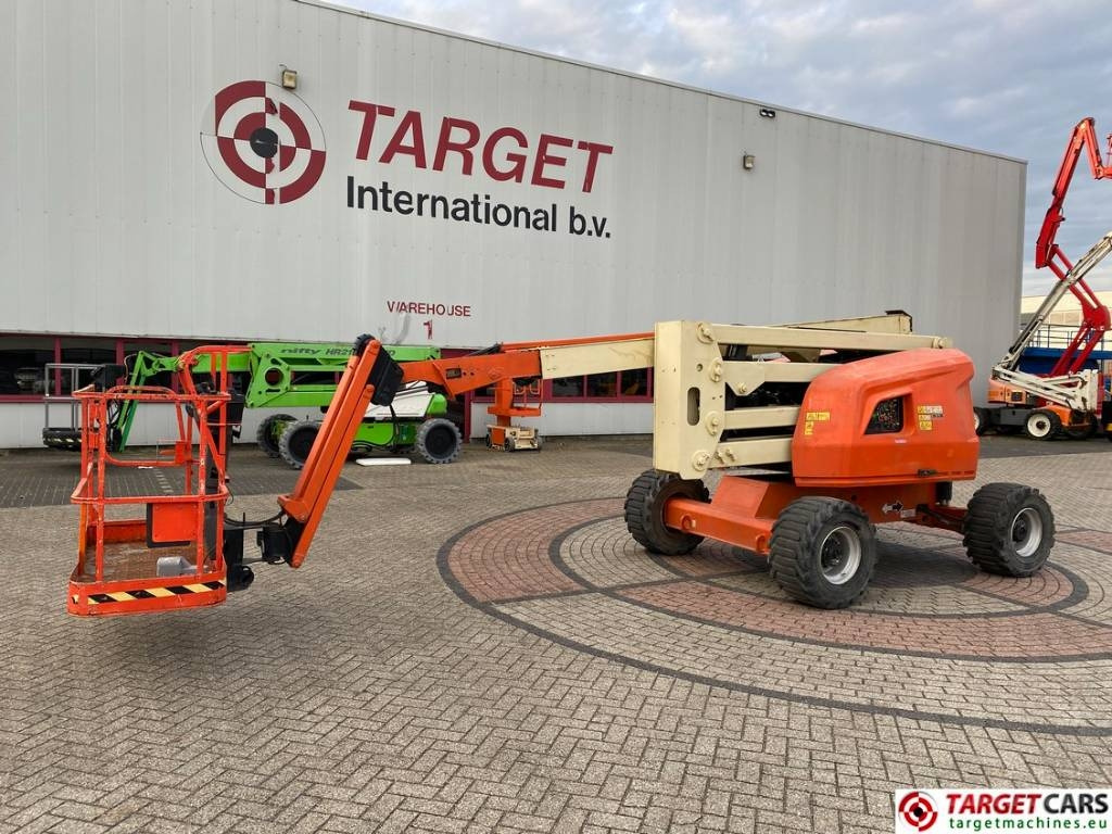 JLG 520AJ Articulated 4x4 Diesel Boom Work Lift 1800cm - Knikarmhoogwerker: afbeelding 1 JLG 520AJ Articulated 4x4 Diesel Boom Work Lift 1800cm - Knikarmhoogwerker: afbeelding 1