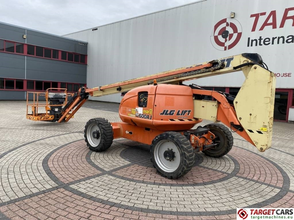 JLG 600AJ Articulated 4x4 Diesel Boom Work Lift 2047cm - Knikarmhoogwerker: afbeelding 4 JLG 600AJ Articulated 4x4 Diesel Boom Work Lift 2047cm - Knikarmhoogwerker: afbeelding 4