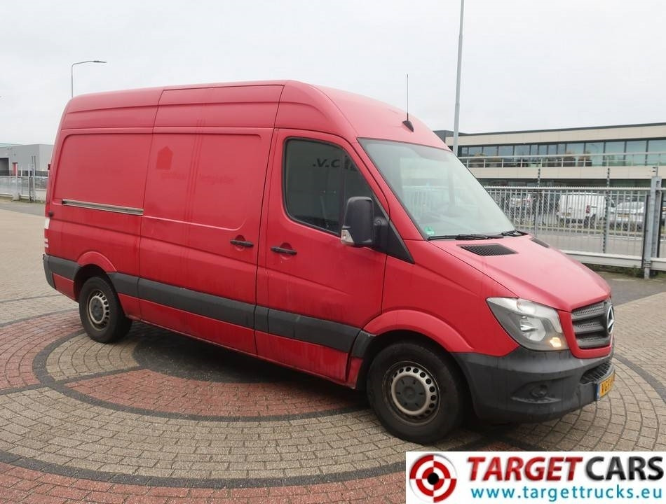 Mercedes-Benz 319CDI Sprinter L2H2 190HP Euro6 Trailer Hook 3.5T - Gesloten bestelwagen: afbeelding 2 Mercedes-Benz 319CDI Sprinter L2H2 190HP Euro6 Trailer Hook 3.5T - Gesloten bestelwagen: afbeelding 2