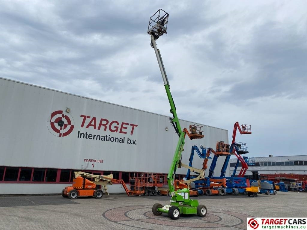 Niftylift HR12NDE Articulated HyBrid Boom Work Lift 1220cm - Knikarmhoogwerker: afbeelding 5 Niftylift HR12NDE Articulated HyBrid Boom Work Lift 1220cm - Knikarmhoogwerker: afbeelding 5