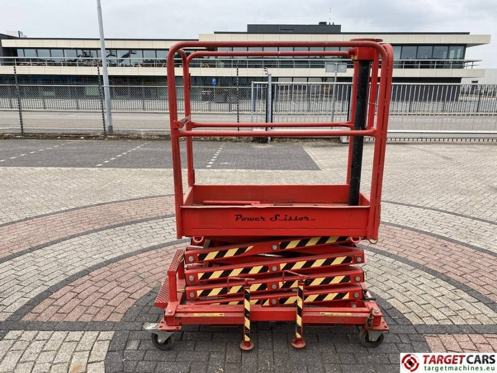 Power Scissor PS600 Manual Scissor Lift 600cm Defect - Schaarlift: afbeelding 4 Power Scissor PS600 Manual Scissor Lift 600cm Defect - Schaarlift: afbeelding 4