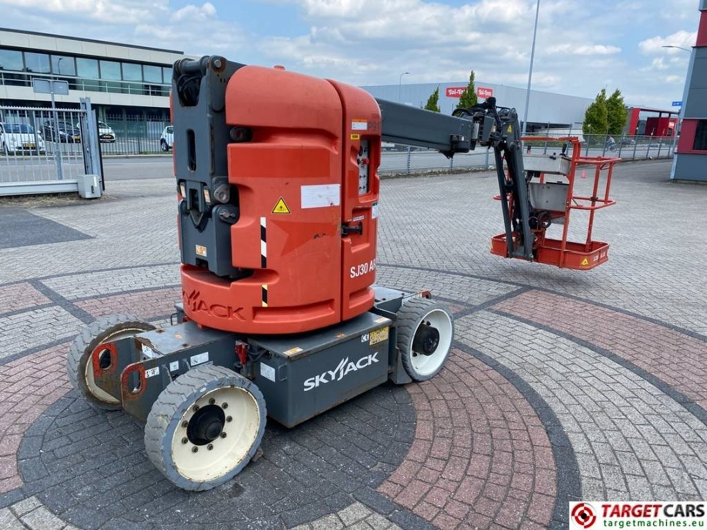 SkyJack SJ30 ARJE Articulated Electric Boom Work Lift 11M - Knikarmhoogwerker: afbeelding 3 SkyJack SJ30 ARJE Articulated Electric Boom Work Lift 11M - Knikarmhoogwerker: afbeelding 3