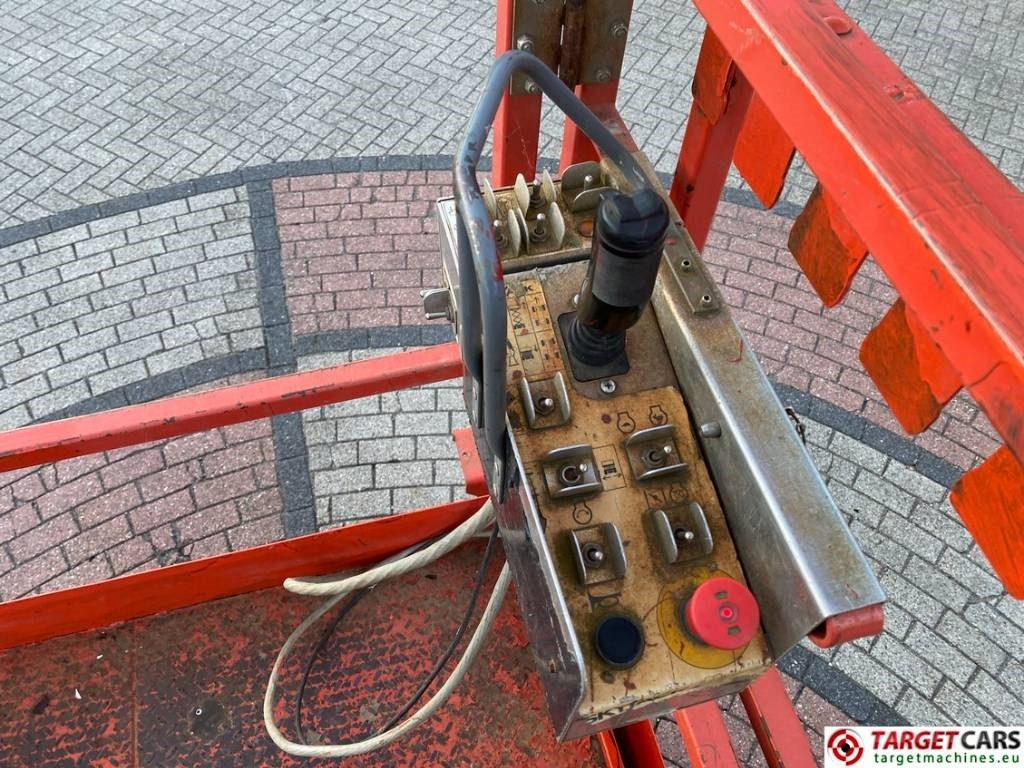Schaarlift SkyJack SJ6826RT Diesel 4x4 Scissor 6826 Work Lift 992cm: afbeelding 9