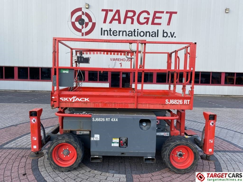 Schaarlift SkyJack SJ6826RT Diesel 4x4 Scissor 6826 Work Lift 992cm: afbeelding 31