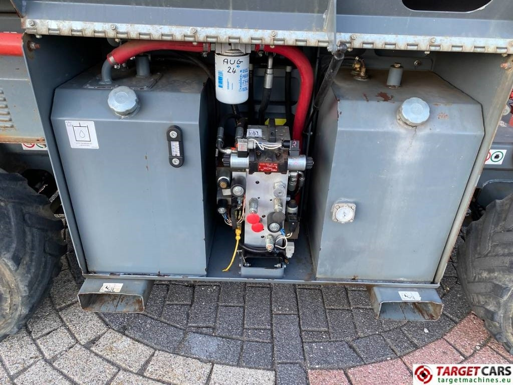 Schaarlift SkyJack SJ6826RT Diesel 4x4 Scissor 6826 Work Lift 992cm: afbeelding 14