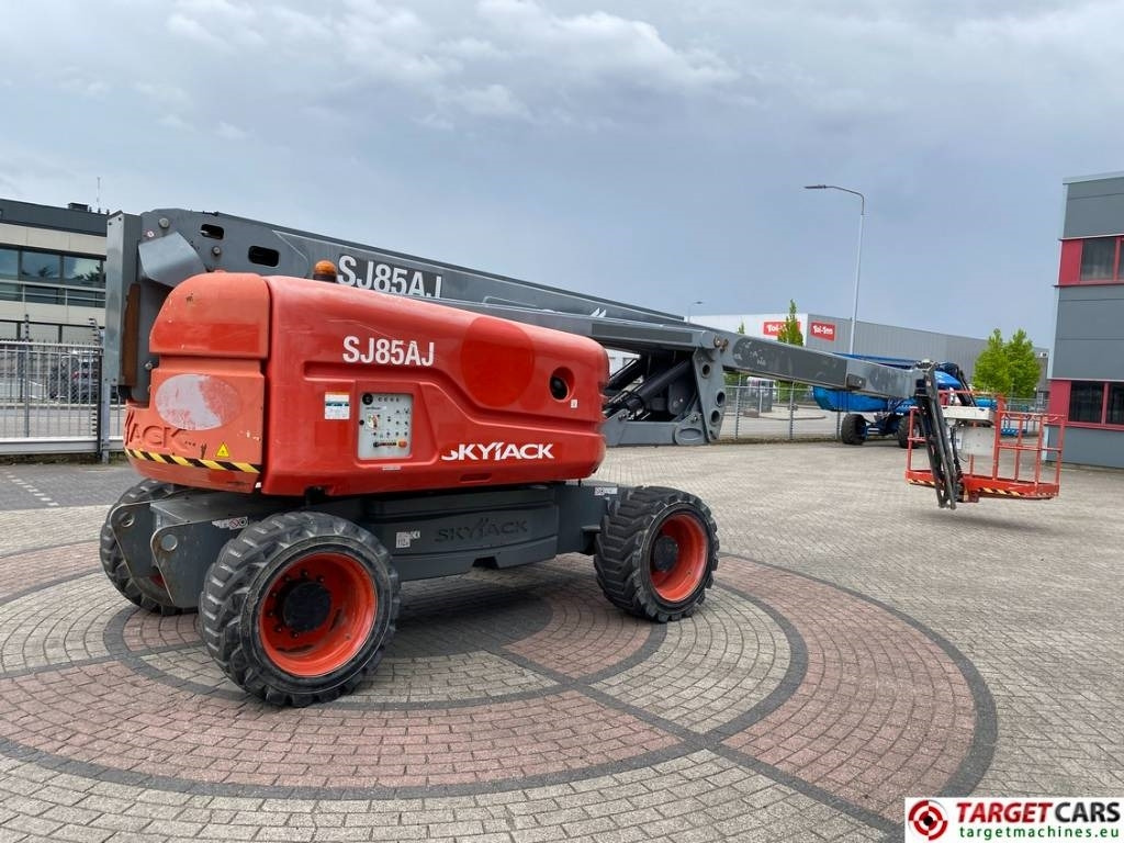SkyJack SJ85AJ Articulated 4x4 Diesel Boom WorkLift 2791cm - Knikarmhoogwerker: afbeelding 3 SkyJack SJ85AJ Articulated 4x4 Diesel Boom WorkLift 2791cm - Knikarmhoogwerker: afbeelding 3