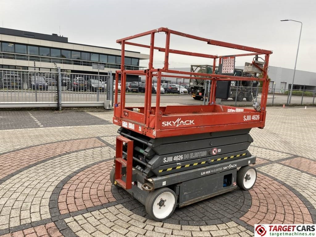 SkyJack SJIII-4626 Electric 4626 Scissor Work Lift 990cm  - Schaarlift: afbeelding 3 SkyJack SJIII-4626 Electric 4626 Scissor Work Lift 990cm  - Schaarlift: afbeelding 3