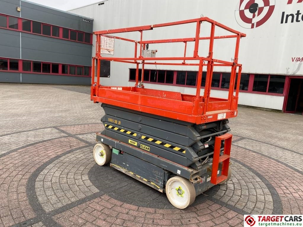 SkyJack SJIII-4632 Electric 4632 Scissor Work Lift 1170cm - Schaarlift: afbeelding 4 SkyJack SJIII-4632 Electric 4632 Scissor Work Lift 1170cm - Schaarlift: afbeelding 4