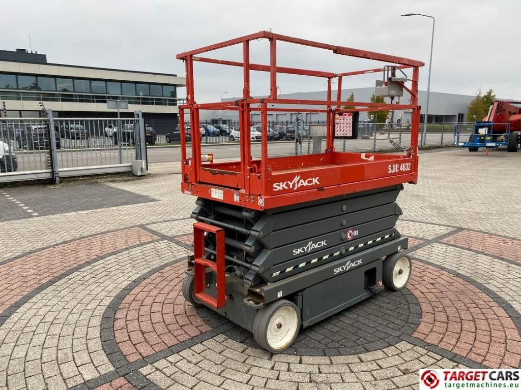 SkyJack SJIII-4632 Electric 4632 Scissor Work lift 1170cm  - Schaarlift: afbeelding 3 SkyJack SJIII-4632 Electric 4632 Scissor Work lift 1170cm  - Schaarlift: afbeelding 3