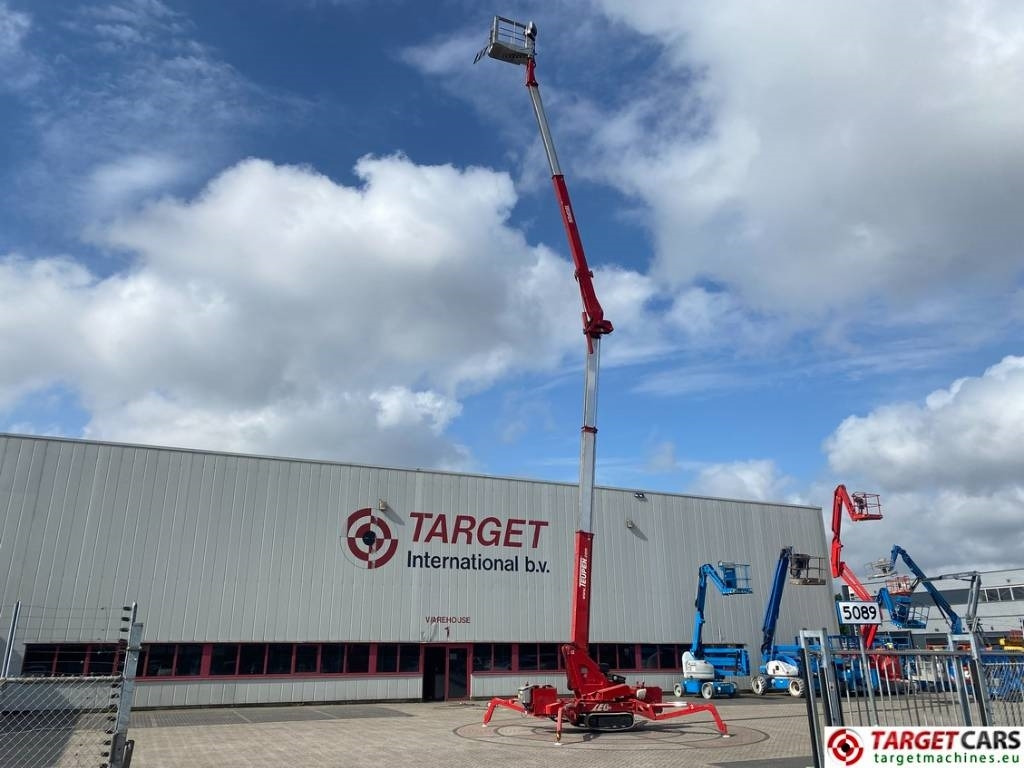 Teupen Leo 23GT Tracked Bi-Fuel Boom Work Lift 2300cm - Telescoophoogwerker: afbeelding 5 Teupen Leo 23GT Tracked Bi-Fuel Boom Work Lift 2300cm - Telescoophoogwerker: afbeelding 5