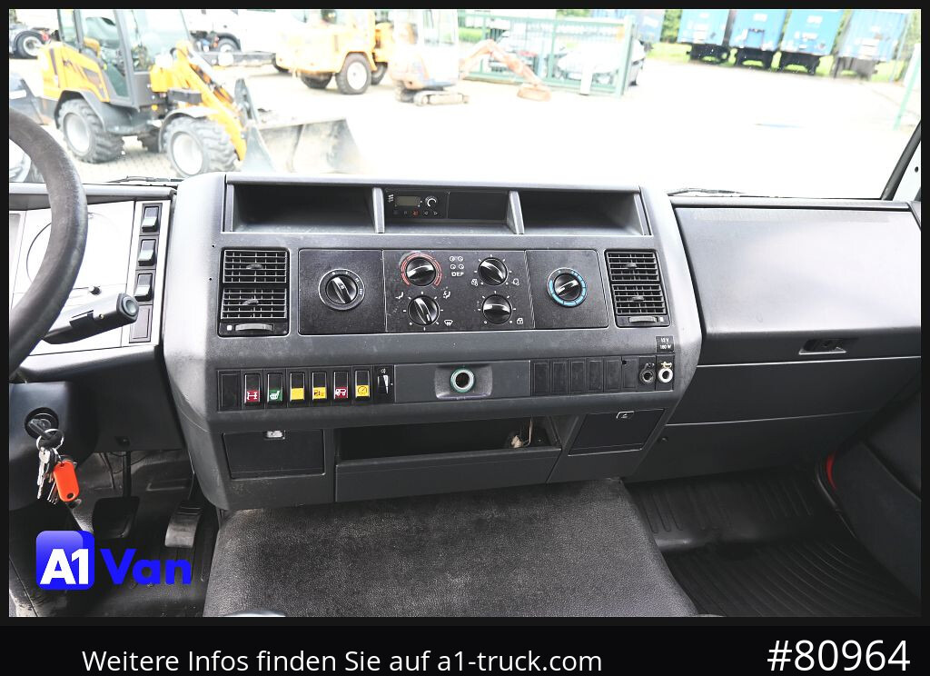 MAN MAN LE 8.180 Pritsche Doka, Automatik, AHK, 6-Sitzer - Bestelwagen met open laadbak, Bestelwagen met dubbele cabine: afbeelding 5 MAN MAN LE 8.180 Pritsche Doka, Automatik, AHK, 6-Sitzer - Bestelwagen met open laadbak, Bestelwagen met dubbele cabine: afbeelding 5