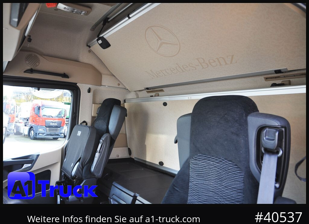MERCEDES-BENZ 4158 BL 8x4, neues Model, guter Zustand - Trekker: afbeelding 5 MERCEDES-BENZ 4158 BL 8x4, neues Model, guter Zustand - Trekker: afbeelding 5