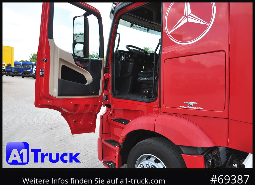MERCEDES-BENZ Actros 1832, Lowliner, 1 Vorbesitzer - Trekker: afbeelding 3 MERCEDES-BENZ Actros 1832, Lowliner, 1 Vorbesitzer - Trekker: afbeelding 3