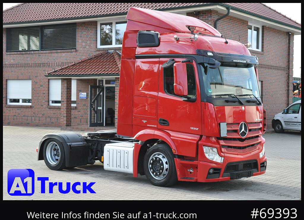 MERCEDES-BENZ Actros 1832, Lowliner, 1 Vorbesitzer - Trekker: afbeelding 1 MERCEDES-BENZ Actros 1832, Lowliner, 1 Vorbesitzer - Trekker: afbeelding 1