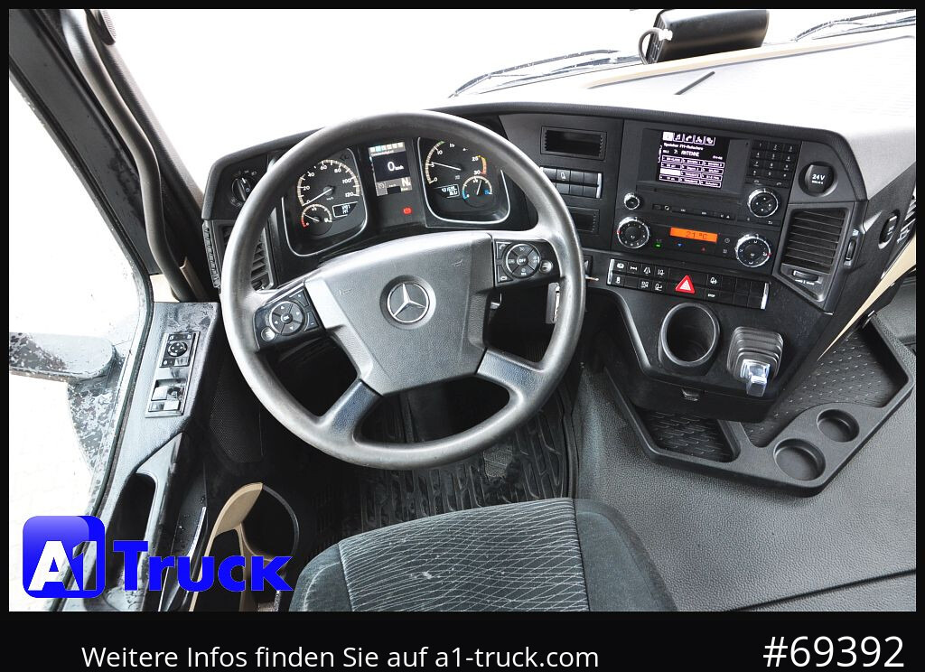 MERCEDES-BENZ Actros 1832, Lowliner, 1 Vorbesitzer - Trekker: afbeelding 3 MERCEDES-BENZ Actros 1832, Lowliner, 1 Vorbesitzer - Trekker: afbeelding 3