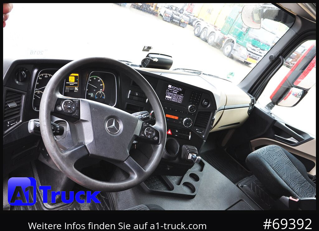 MERCEDES-BENZ Actros 1832, Lowliner, 1 Vorbesitzer - Trekker: afbeelding 2 MERCEDES-BENZ Actros 1832, Lowliner, 1 Vorbesitzer - Trekker: afbeelding 2
