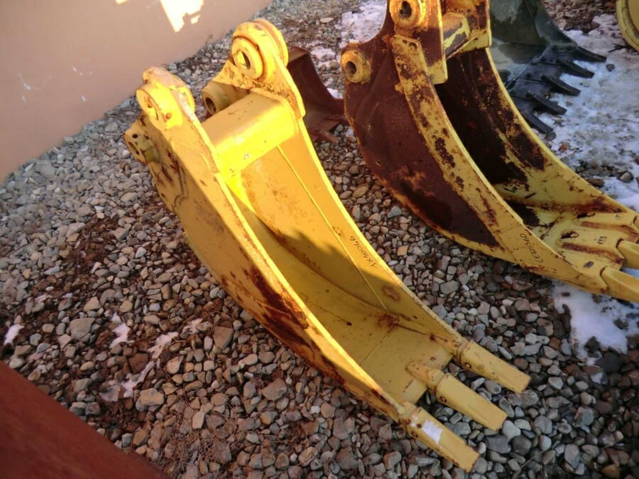 Caterpillar 307 Benna HD con denti, marca ROMEA, peso 200 kg, anno di costruzione 2004. Larghezza mm 300. - Graafbak: afbeelding 1 Caterpillar 307 Benna HD con denti, marca ROMEA, peso 200 kg, anno di costruzione 2004. Larghezza mm 300. - Graafbak: afbeelding 1