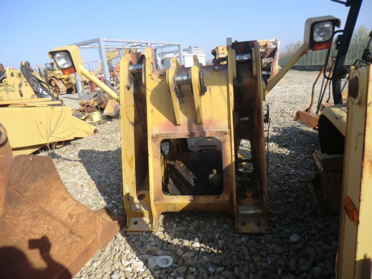 Caterpillar 962H TELAIO ANTERIORE - Frame/ Chassis voor Bouwmachine: afbeelding 2 Caterpillar 962H TELAIO ANTERIORE - Frame/ Chassis voor Bouwmachine: afbeelding 2