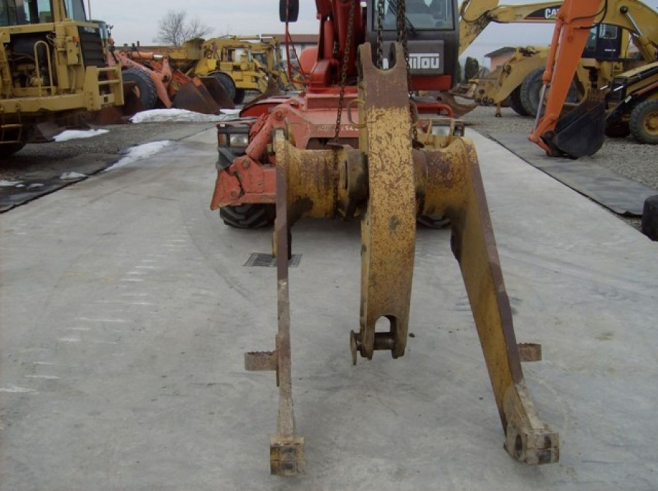 Caterpillar 963 BRACCIO CON BIELLA - Arm voor Bouwmachine: afbeelding 2 Caterpillar 963 BRACCIO CON BIELLA - Arm voor Bouwmachine: afbeelding 2