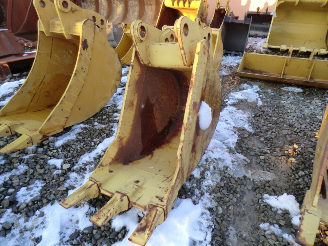 Mantovani Benne L 221 GP Benna con denti, larghezza mm 600. - Graafbak: afbeelding 4 Mantovani Benne L 221 GP Benna con denti, larghezza mm 600. - Graafbak: afbeelding 4