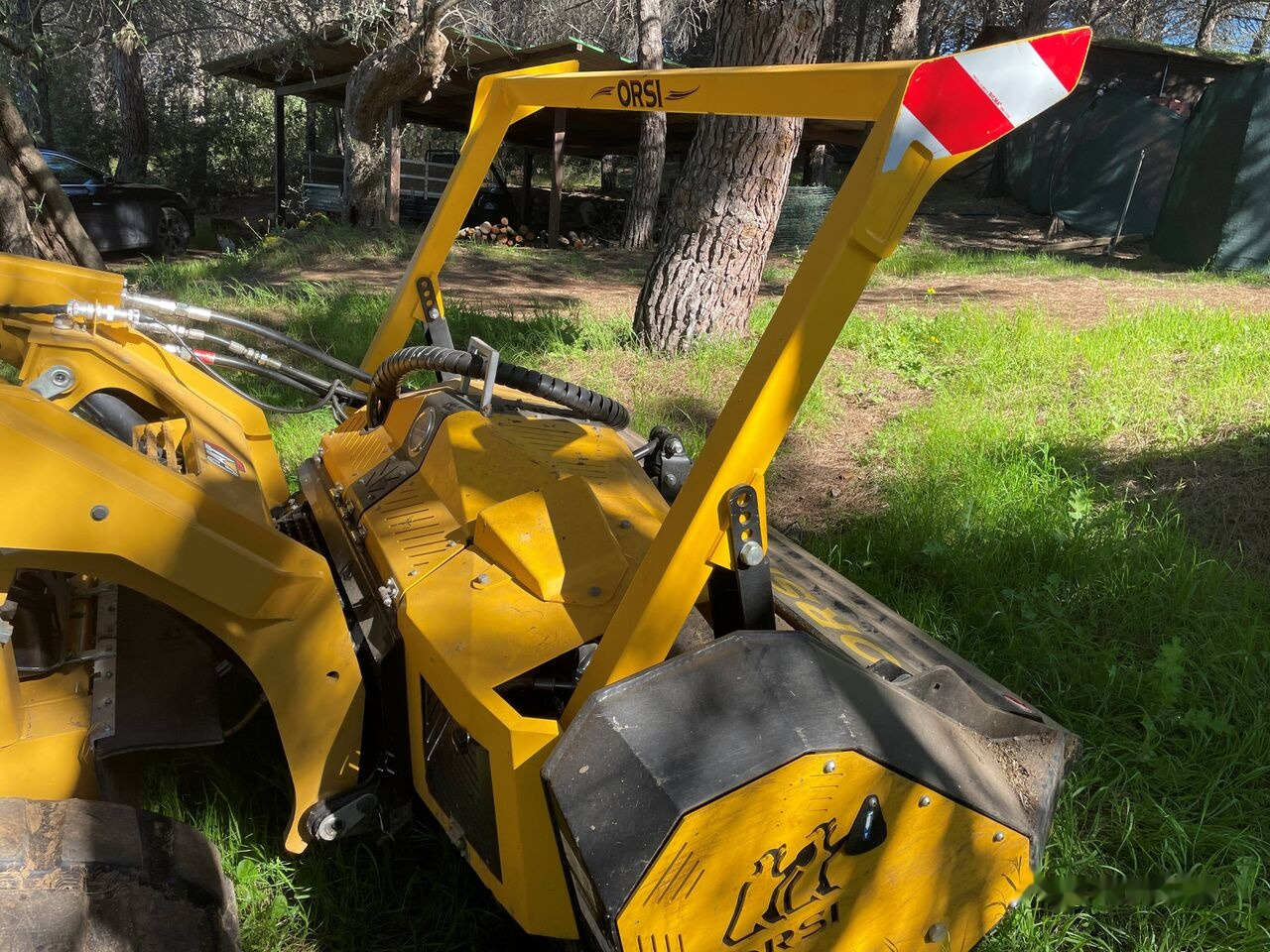 Orsi BEARS FORREST 255 - Klepelmaaier/ Mulcher: afbeelding 3 Orsi BEARS FORREST 255 - Klepelmaaier/ Mulcher: afbeelding 3