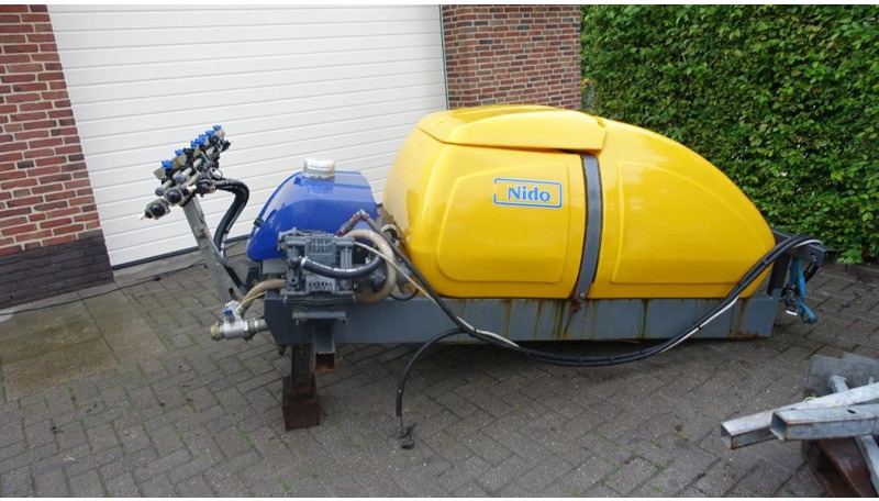 Schmidt Nido CSP 100 Sproeimachine - Zout/ Zandstrooier: afbeelding 4 Schmidt Nido CSP 100 Sproeimachine - Zout/ Zandstrooier: afbeelding 4