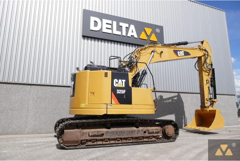 Caterpillar 325F LCR - Rupsgraafmachine: afbeelding 5 Caterpillar 325F LCR - Rupsgraafmachine: afbeelding 5