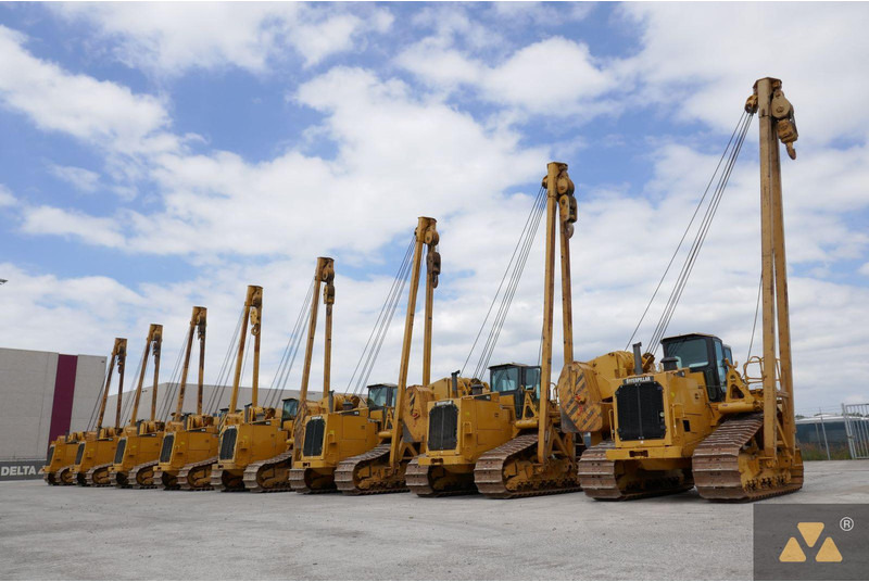 Caterpillar 587R - Pijpenlegger: afbeelding 1 Caterpillar 587R - Pijpenlegger: afbeelding 1