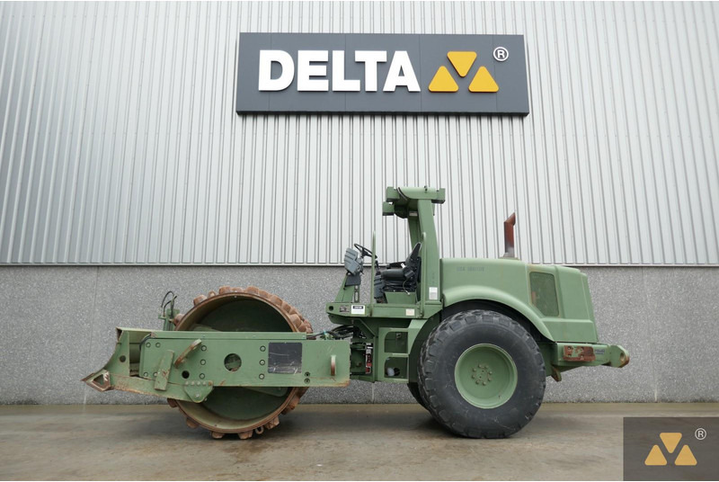 Caterpillar CS563D Ex-army - Wals: afbeelding 1 Caterpillar CS563D Ex-army - Wals: afbeelding 1