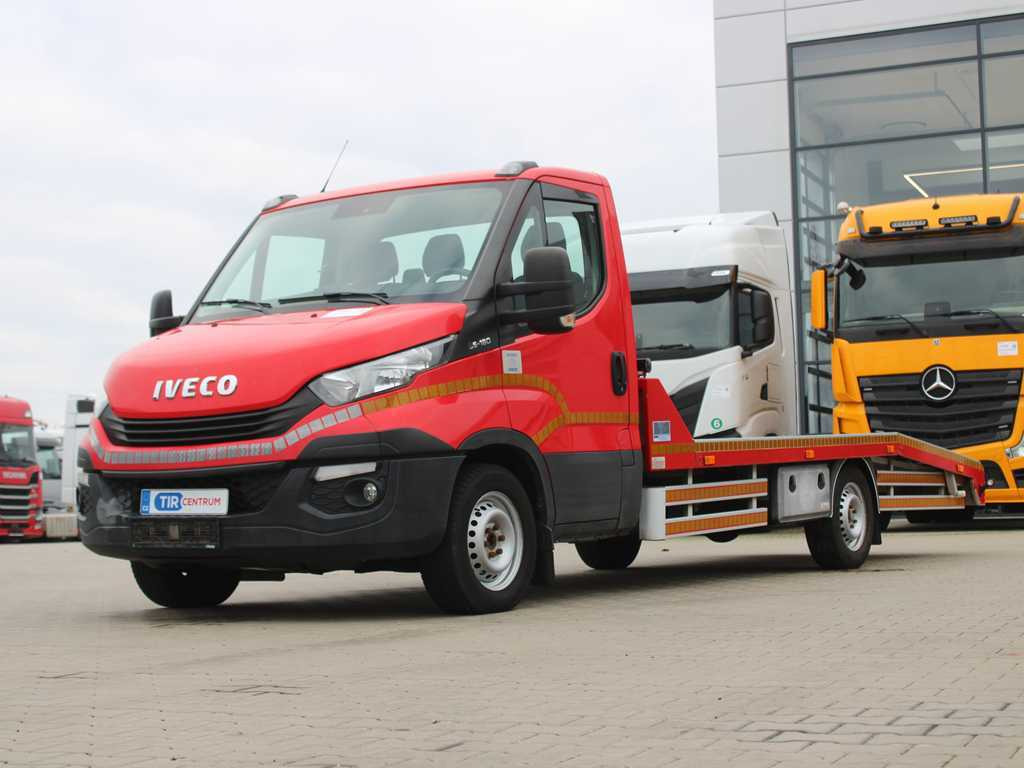 Iveco 35S18, EURO 6, WINCH, DRIVES, TIRES 80% - Bergingsvoertuig: afbeelding 1 Iveco 35S18, EURO 6, WINCH, DRIVES, TIRES 80% - Bergingsvoertuig: afbeelding 1