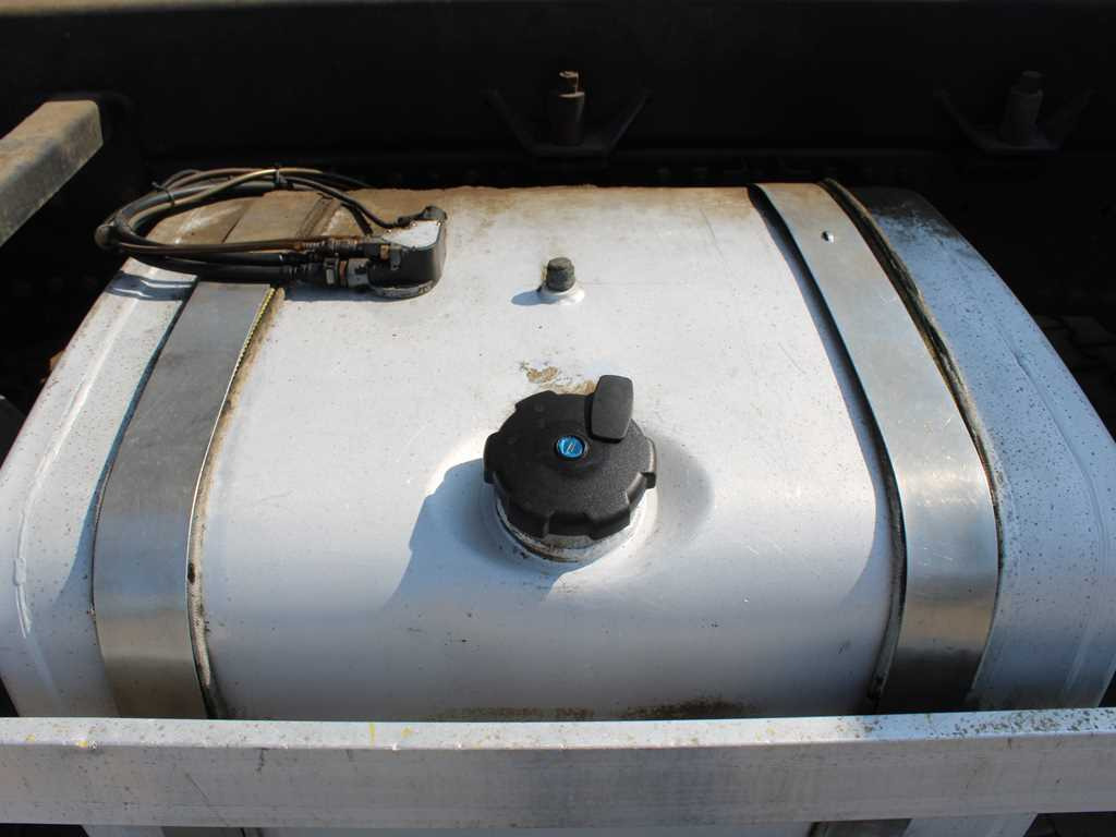 Kipper vrachtwagen MAN TGM 26.280, EURO 4, THREE SIDED, 6X4, INDEPENDENT AIR CONDITIONING: afbeelding 10