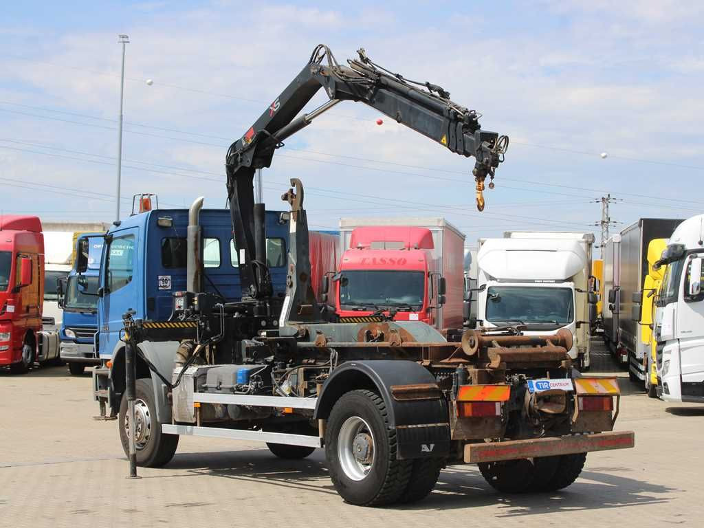 Mercedes-Benz AXOR 1824, CRANE HIAB 099B-3 DUO, 4x4 - Haakarmsysteem vrachtwagen, Kraanwagen: afbeelding 4 Mercedes-Benz AXOR 1824, CRANE HIAB 099B-3 DUO, 4x4 - Haakarmsysteem vrachtwagen, Kraanwagen: afbeelding 4