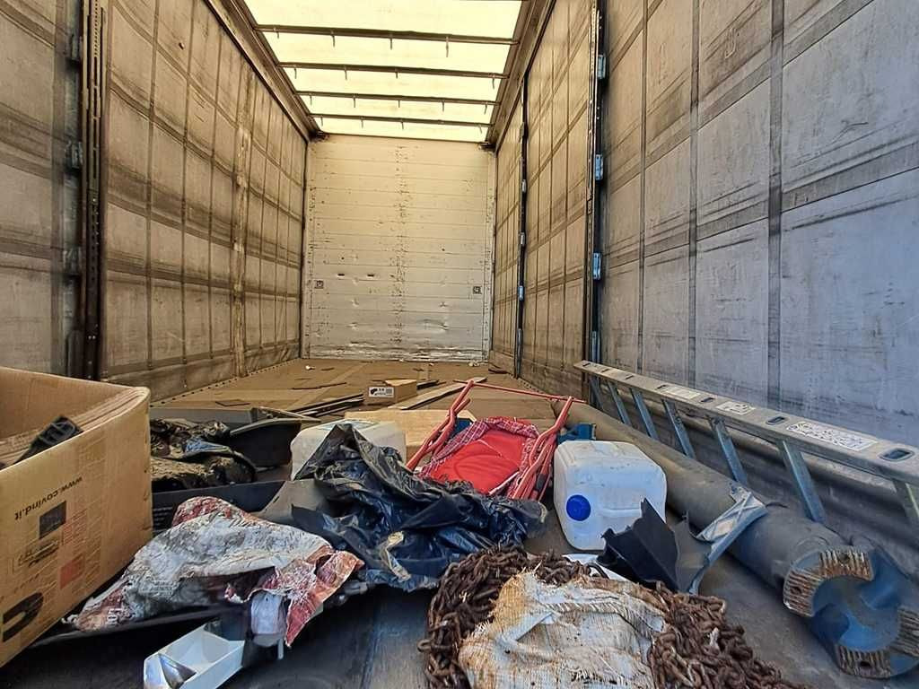 Mercedes-Benz Actros 2542, 6X2 - Schuifzeilen vrachtwagen: afbeelding 4 Mercedes-Benz Actros 2542, 6X2 - Schuifzeilen vrachtwagen: afbeelding 4