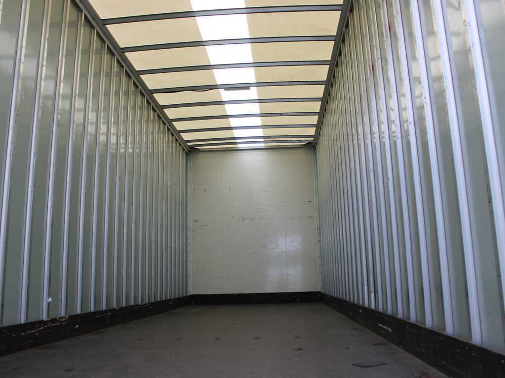 Bakwagen Renault D12, SLEEPING BODY, EURO 5: afbeelding 6 Bakwagen Renault D12, SLEEPING BODY, EURO 5: afbeelding 6