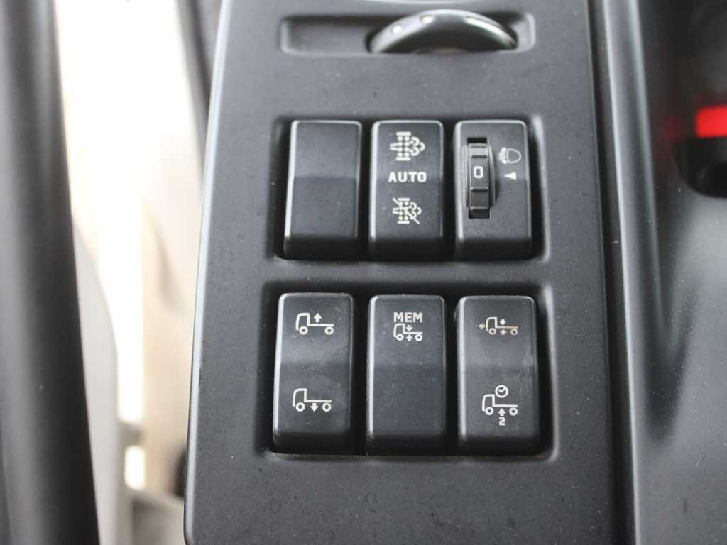 Bakwagen Renault D12, SLEEPING BODY, EURO 5: afbeelding 11 Bakwagen Renault D12, SLEEPING BODY, EURO 5: afbeelding 11