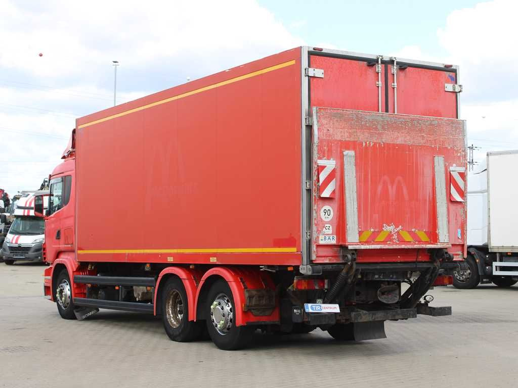 Scania R 380,TAIL LIFT,TWO CHAMBER.CARRIER SUPRA 850 mt - Koelwagen vrachtwagen: afbeelding 4 Scania R 380,TAIL LIFT,TWO CHAMBER.CARRIER SUPRA 850 mt - Koelwagen vrachtwagen: afbeelding 4