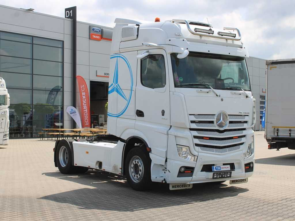 Mercedes-Benz Actros 1851, SECONDARY AIR CONDITIONING,RETARDER - Trekker: afbeelding 2 Mercedes-Benz Actros 1851, SECONDARY AIR CONDITIONING,RETARDER - Trekker: afbeelding 2