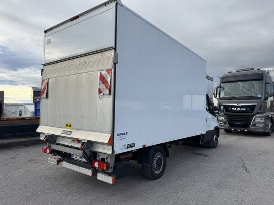 Iveco Daily, 35S14 Koffer - Bestelwagen gesloten laadbak: afbeelding 5 Iveco Daily, 35S14 Koffer - Bestelwagen gesloten laadbak: afbeelding 5