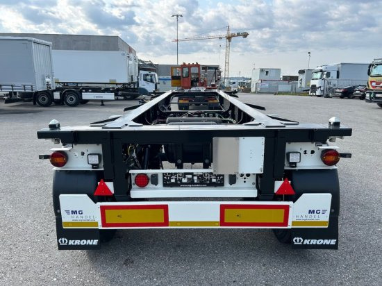 Krone Box Liner SZC 18 ADR-Chassi für 20ft Container, 1-A Liftachse - Containertransporter/ Wissellaadbak oplegger: afbeelding 4 Krone Box Liner SZC 18 ADR-Chassi für 20ft Container, 1-A Liftachse - Containertransporter/ Wissellaadbak oplegger: afbeelding 4