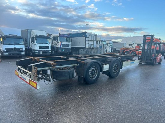 Krone ZZ/DC07 Tandem-Lafette, Standard, BPW-Achsen, Heckabstützung - Containertransporter/ Wissellaadbak aanhangwagen: afbeelding 4 Krone ZZ/DC07 Tandem-Lafette, Standard, BPW-Achsen, Heckabstützung - Containertransporter/ Wissellaadbak aanhangwagen: afbeelding 4