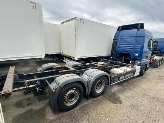 MAN TGX 26.440 XLX 6x2 Liftachse, Euro 6, Motorschaden, engine damage! - Containertransporter/ Wissellaadbak vrachtwagen: afbeelding 2 MAN TGX 26.440 XLX 6x2 Liftachse, Euro 6, Motorschaden, engine damage! - Containertransporter/ Wissellaadbak vrachtwagen: afbeelding 2