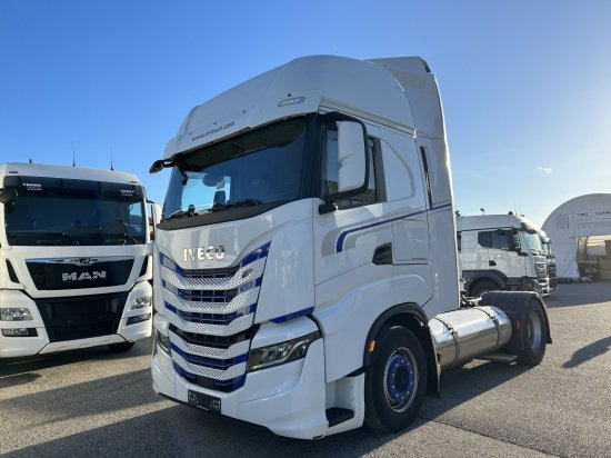 Iveco Stralis 460 Gas, 2 LNG-Tanks, Retarder, Leder - Trekker: afbeelding 1 Iveco Stralis 460 Gas, 2 LNG-Tanks, Retarder, Leder - Trekker: afbeelding 1