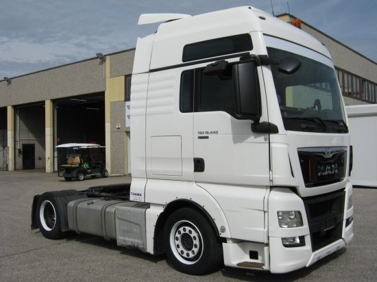 MAN TGX 18.440 XXL Low Deck, Retarder, Standklima, Euro 6, - Trekker: afbeelding 3 MAN TGX 18.440 XXL Low Deck, Retarder, Standklima, Euro 6, - Trekker: afbeelding 3