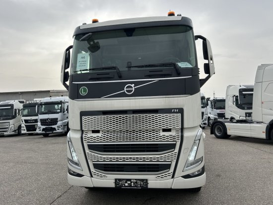 Volvo FH 500 6X2 Euro6, Retarder, Pritsche, Palfinger PK22002-EH - Vrachtwagen met open laadbak, Kraanwagen: afbeelding 2 Volvo FH 500 6X2 Euro6, Retarder, Pritsche, Palfinger PK22002-EH - Vrachtwagen met open laadbak, Kraanwagen: afbeelding 2